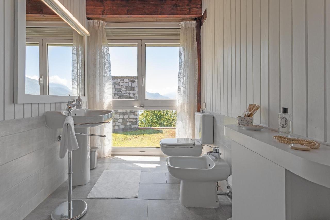 Villa Meraviglia - Villa With Breathtaking Lake Como Views Colico Kültér fotó