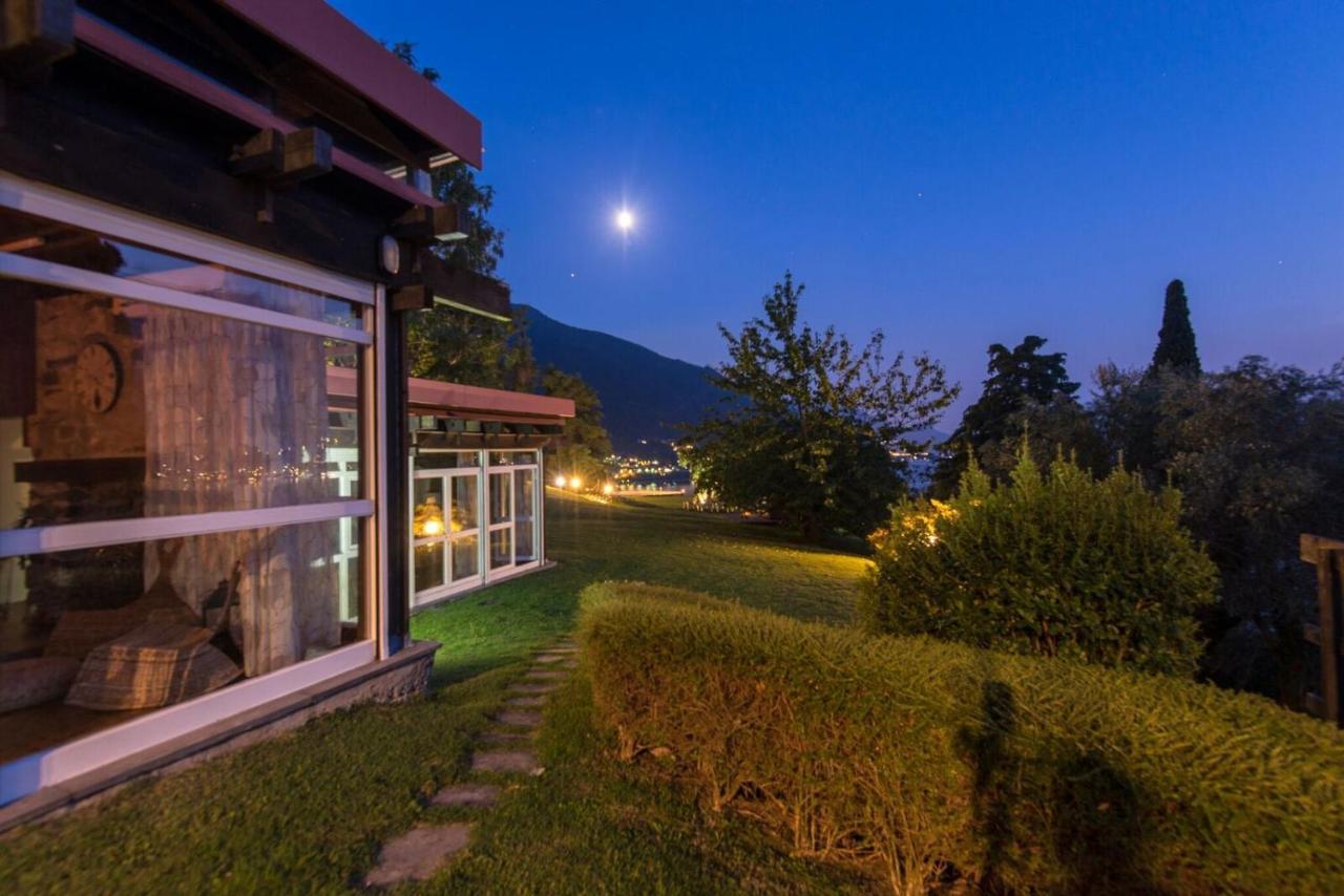 Villa Meraviglia - Villa With Breathtaking Lake Como Views Colico Kültér fotó